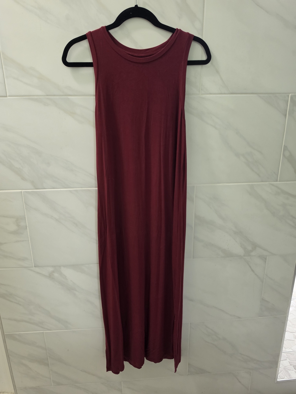 Time and Tru Sleeveless Maxi Dress in Wine